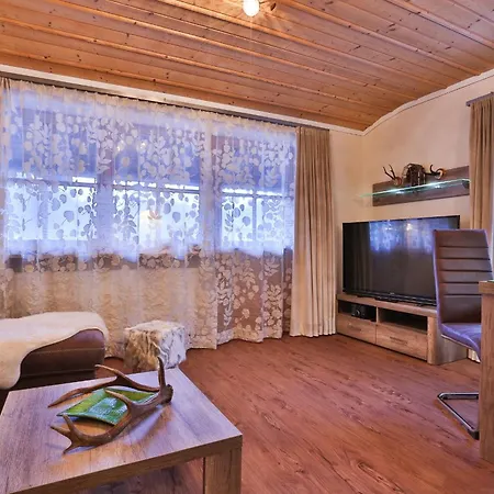 Gaestehaus Alexandra ラムサウ